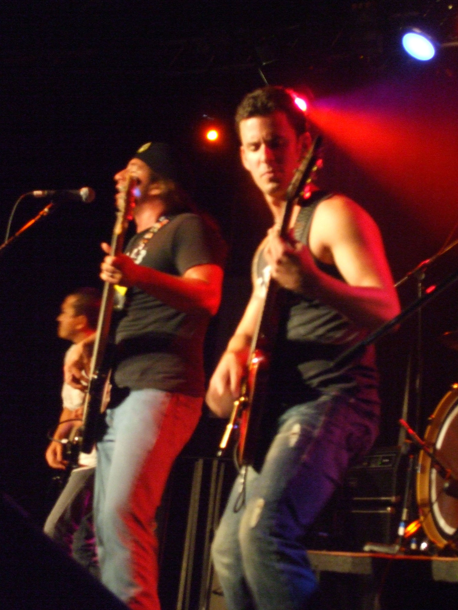 Whisky  A Go Go  (W. Hollywood, 8-16-08)  Steve  Ornest and Troy Spiropoulos   photo by Gina Spiroulospo